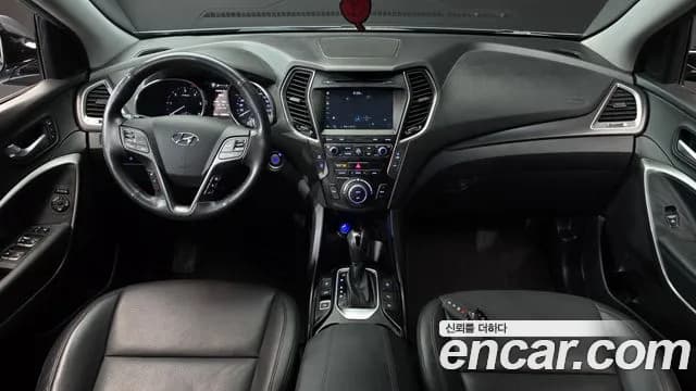 2018 Hyundai Santa Fe The Prime Diesel 2.0 2WD Sold VIN KMHSW81UBJU858294 – exterior detail 2018 Hyundai Santa Fe The Prime Diesel 2.0 2WD Sold VIN KMHSW81UBJU858294 – exterior detail