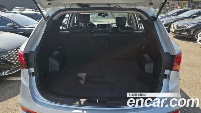 2017 Hyundai Santa Fe The Prime Diesel 2.0 4WD Sold VIN KMHSW81UDHU738811 – photo 20 2017 Hyundai Santa Fe The Prime Diesel 2.0 4WD Sold VIN KMHSW81UDHU738811 – photo 20