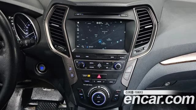 2017 Hyundai Santa Fe The Prime Diesel 2.0 4WD Sold VIN KMHSW81UDHU769606 – engine bay 2017 Hyundai Santa Fe The Prime Diesel 2.0 4WD Sold VIN KMHSW81UDHU769606 – engine bay