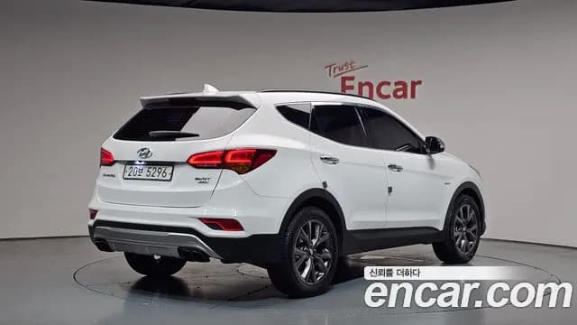 2017 Hyundai Santa Fe The Prime Diesel 2.0 4WD Sold VIN KMHSW81UDHU769606 – photo 14 2017 Hyundai Santa Fe The Prime Diesel 2.0 4WD Sold VIN KMHSW81UDHU769606 – photo 14