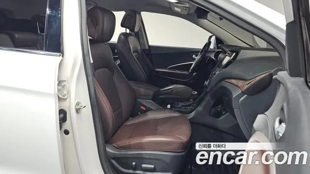 2017 Hyundai Santa Fe The Prime Diesel 2.0 4WD Sold VIN KMHSW81UDHU769606 – photo 23 2017 Hyundai Santa Fe The Prime Diesel 2.0 4WD Sold VIN KMHSW81UDHU769606 – photo 23