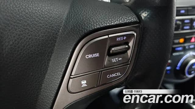 2017 Hyundai Santa Fe The Prime Diesel 2.0 4WD Sold VIN KMHSW81UDHU769606 – photo 32 2017 Hyundai Santa Fe The Prime Diesel 2.0 4WD Sold VIN KMHSW81UDHU769606 – photo 32