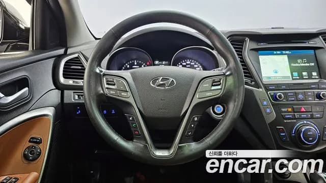 2018 Hyundai Santa Fe The Prime Diesel 2.0 4WD Sold VIN KMHSW81UDJU818539 – rear exterior 2018 Hyundai Santa Fe The Prime Diesel 2.0 4WD Sold VIN KMHSW81UDJU818539 – rear exterior