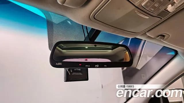 2018 Hyundai Santa Fe The Prime Diesel 2.0 4WD Sold VIN KMHSW81UDJU818539 – photo 17 2018 Hyundai Santa Fe The Prime Diesel 2.0 4WD Sold VIN KMHSW81UDJU818539 – photo 17