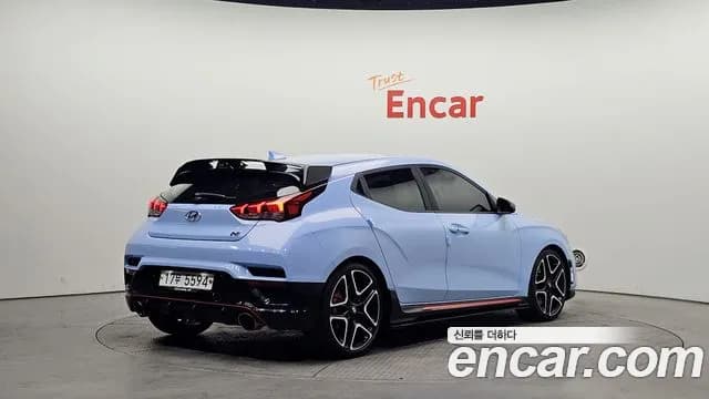 2019 Hyundai Veloster (JS) 2.0 N Sold VIN KMHT361HAKU000135 – front exterior 2019 Hyundai Veloster (JS) 2.0 N Sold VIN KMHT361HAKU000135 – front exterior
