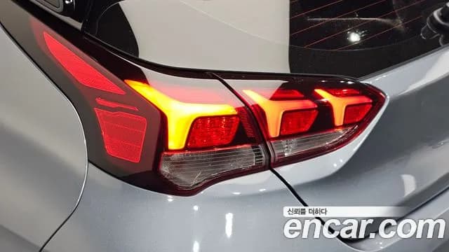 2019 Hyundai Veloster (JS) 2.0 N Sold VIN KMHT361HAKU000938 – photo 11 2019 Hyundai Veloster (JS) 2.0 N Sold VIN KMHT361HAKU000938 – photo 11