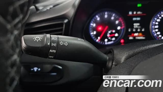 2019 Hyundai Veloster (JS) 2.0 N Sold VIN KMHT361HAKU001237 – exterior detail 2019 Hyundai Veloster (JS) 2.0 N Sold VIN KMHT361HAKU001237 – exterior detail