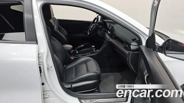 2019 Hyundai Veloster (JS) 2.0 N Sold VIN KMHT361HAKU001237 – photo 25 2019 Hyundai Veloster (JS) 2.0 N Sold VIN KMHT361HAKU001237 – photo 25