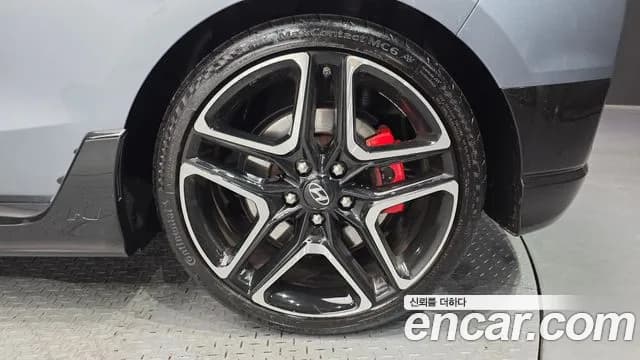 2019 Hyundai Veloster (JS) 2.0 N Sold VIN KMHT361HAKU001812 – undercarriage 2019 Hyundai Veloster (JS) 2.0 N Sold VIN KMHT361HAKU001812 – undercarriage