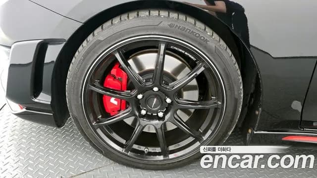 2020 Hyundai Veloster (JS) 2.0 N Sold VIN KMHT361HALU006848 – exterior detail 2020 Hyundai Veloster (JS) 2.0 N Sold VIN KMHT361HALU006848 – exterior detail