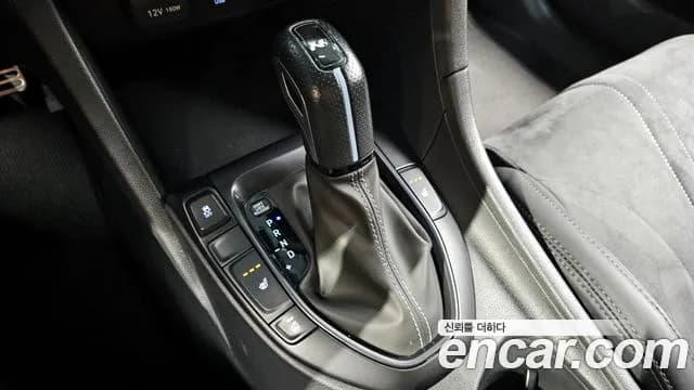 2021 Hyundai Veloster (JS) 2.0 N Sold VIN KMHT361HGMU008047 – interior seats 2021 Hyundai Veloster (JS) 2.0 N Sold VIN KMHT361HGMU008047 – interior seats