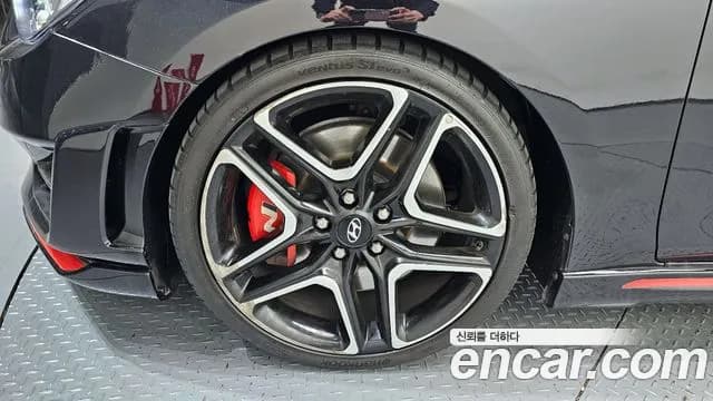 2021 Hyundai Veloster (JS) 2.0 N Sold VIN KMHT361HGMU009999 – interior seats 2021 Hyundai Veloster (JS) 2.0 N Sold VIN KMHT361HGMU009999 – interior seats