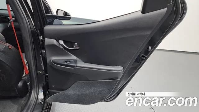 2019 Hyundai Veloster (JS) 1.6 Turbo Sport Sold VIN KMHTK61BAKU028192 – undercarriage 2019 Hyundai Veloster (JS) 1.6 Turbo Sport Sold VIN KMHTK61BAKU028192 – undercarriage