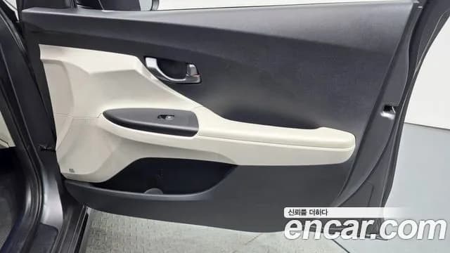 2018 Hyundai Veloster (JS) 1.6 Turbo Sport Sold VIN KMHTK61BGJU001273 – photo 11 2018 Hyundai Veloster (JS) 1.6 Turbo Sport Sold VIN KMHTK61BGJU001273 – photo 11