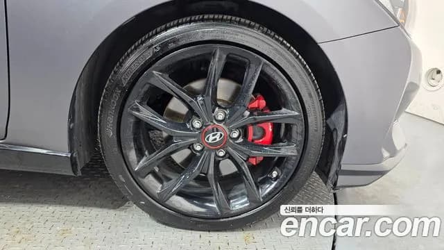 2018 Hyundai Veloster (JS) 1.6 Turbo Sport Sold VIN KMHTK61BGJU001273 – photo 18 2018 Hyundai Veloster (JS) 1.6 Turbo Sport Sold VIN KMHTK61BGJU001273 – photo 18