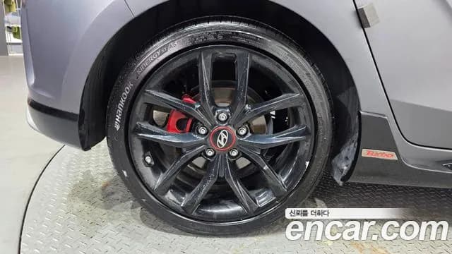 2018 Hyundai Veloster (JS) 1.6 Turbo Sport Sold VIN KMHTK61BGJU001273 – photo 30 2018 Hyundai Veloster (JS) 1.6 Turbo Sport Sold VIN KMHTK61BGJU001273 – photo 30