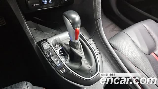 2018 Hyundai Veloster (JS) 1.6 Turbo Sport Sold VIN KMHTK61BGJU001285 – engine bay 2018 Hyundai Veloster (JS) 1.6 Turbo Sport Sold VIN KMHTK61BGJU001285 – engine bay