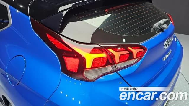 2018 Hyundai Veloster (JS) 1.6 Turbo Sport Sold VIN KMHTK61BGJU011735 – photo 13 2018 Hyundai Veloster (JS) 1.6 Turbo Sport Sold VIN KMHTK61BGJU011735 – photo 13