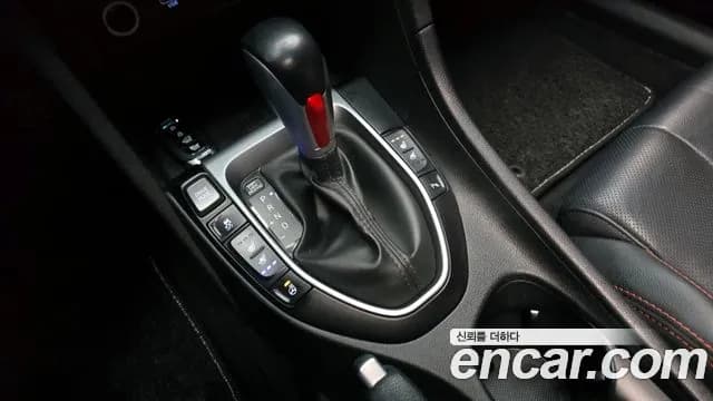 2018 Hyundai Veloster (JS) 1.6 Turbo Sport Sold VIN KMHTK61BGJU015426 – rear exterior 2018 Hyundai Veloster (JS) 1.6 Turbo Sport Sold VIN KMHTK61BGJU015426 – rear exterior