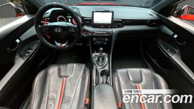 2018 Hyundai Veloster (JS) 1.6 Turbo Sport Sold VIN KMHTK61BGJU015426 – exterior detail 2018 Hyundai Veloster (JS) 1.6 Turbo Sport Sold VIN KMHTK61BGJU015426 – exterior detail