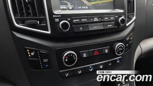 2018 Hyundai The New Grand Starex Urban 9-Seater Sold VIN KMHWG81KBJU974389 – photo 17 2018 Hyundai The New Grand Starex Urban 9-Seater Sold VIN KMHWG81KBJU974389 – photo 17