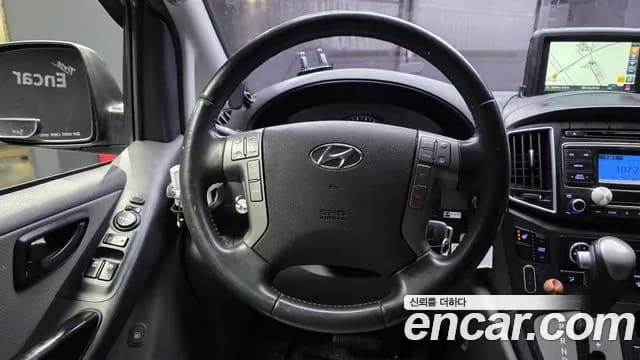 2018 Hyundai The New Grand Starex Urban 9-Seater Sold VIN KMHWG81KBJU988119 – side profile 2018 Hyundai The New Grand Starex Urban 9-Seater Sold VIN KMHWG81KBJU988119 – side profile