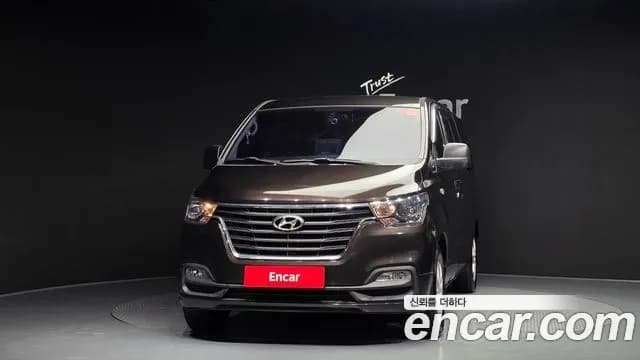 2018 Hyundai The New Grand Starex Urban 9-Seater Sold VIN KMHWG81KBJU988119 – trunk area 2018 Hyundai The New Grand Starex Urban 9-Seater Sold VIN KMHWG81KBJU988119 – trunk area