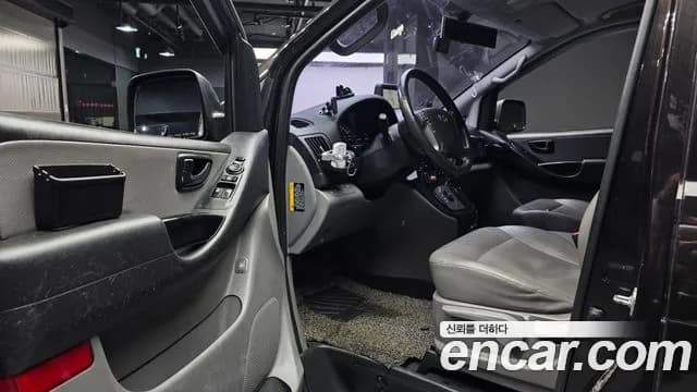 2018 Hyundai The New Grand Starex Urban 9-Seater Sold VIN KMHWG81KBJU988119 – photo 11 2018 Hyundai The New Grand Starex Urban 9-Seater Sold VIN KMHWG81KBJU988119 – photo 11