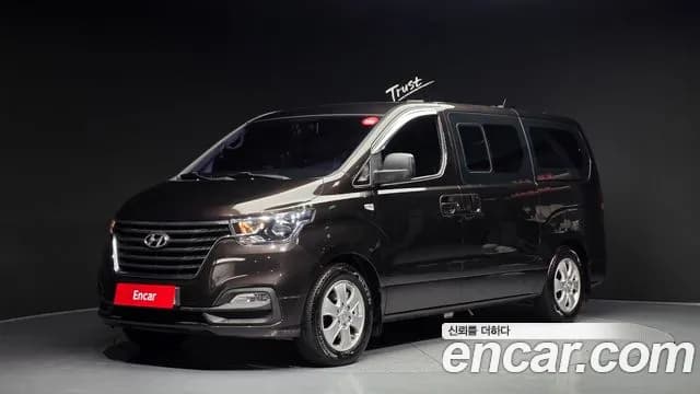 2018 Hyundai The New Grand Starex Urban 9-Seater Sold VIN KMHWG81KBJU988119 – photo 13 2018 Hyundai The New Grand Starex Urban 9-Seater Sold VIN KMHWG81KBJU988119 – photo 13