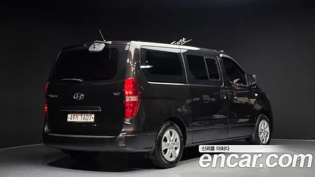 2018 Hyundai The New Grand Starex Urban 9-Seater Sold VIN KMHWG81KBJU988119 – photo 16 2018 Hyundai The New Grand Starex Urban 9-Seater Sold VIN KMHWG81KBJU988119 – photo 16