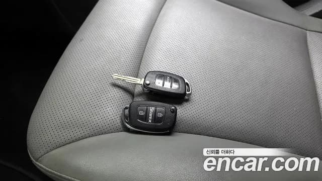 2019 Hyundai The New Grand Starex Urban 9-Seater Sold VIN KMHWG81KBKU037233 – engine bay 2019 Hyundai The New Grand Starex Urban 9-Seater Sold VIN KMHWG81KBKU037233 – engine bay