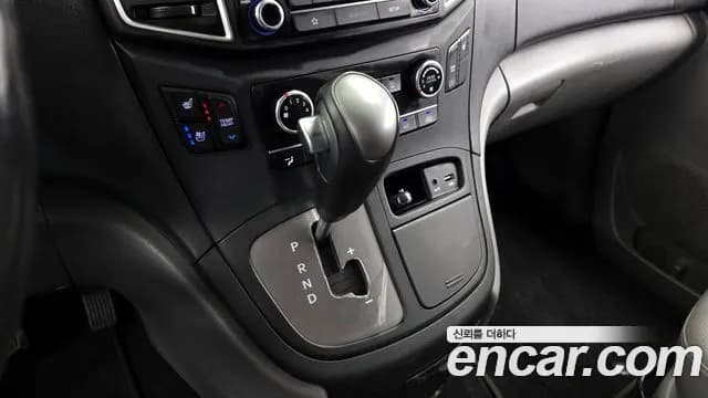 2019 Hyundai The New Grand Starex Urban 9-Seater Sold VIN KMHWG81KBKU037233 – photo 13 2019 Hyundai The New Grand Starex Urban 9-Seater Sold VIN KMHWG81KBKU037233 – photo 13