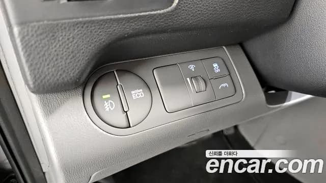 2019 Hyundai The New Grand Starex Urban 9-Seater Sold VIN KMHWG81KBKU049314 – engine bay 2019 Hyundai The New Grand Starex Urban 9-Seater Sold VIN KMHWG81KBKU049314 – engine bay