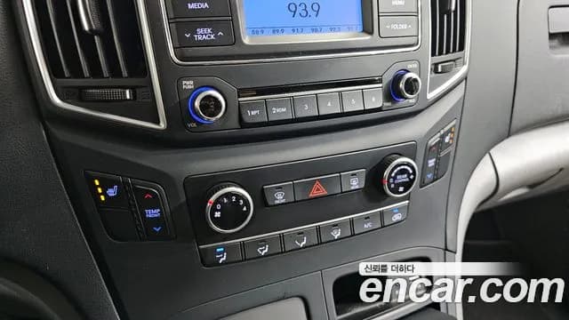 2019 Hyundai The New Grand Starex Urban 9-Seater Sold VIN KMHWG81KBKU049314 – photo 17 2019 Hyundai The New Grand Starex Urban 9-Seater Sold VIN KMHWG81KBKU049314 – photo 17