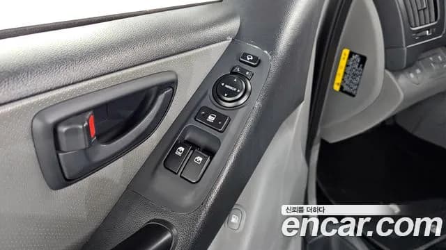 2019 Hyundai The New Grand Starex Urban 9-Seater Sold VIN KMHWG81KBKU049314 – photo 19 2019 Hyundai The New Grand Starex Urban 9-Seater Sold VIN KMHWG81KBKU049314 – photo 19