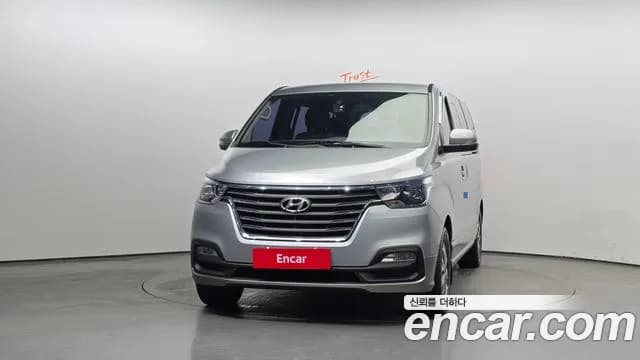 2018 Hyundai The New Grand Starex Urban 9-Seater Sold VIN KMHWH81KBJU979232 – photo 11 2018 Hyundai The New Grand Starex Urban 9-Seater Sold VIN KMHWH81KBJU979232 – photo 11