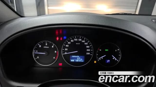 2018 Hyundai The New Grand Starex Urban 9-Seater Sold VIN KMHWH81KBJU979232 – photo 15 2018 Hyundai The New Grand Starex Urban 9-Seater Sold VIN KMHWH81KBJU979232 – photo 15
