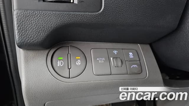 2018 Hyundai The New Grand Starex Urban 9-Seater Sold VIN KMHWH81KBJU979691 – photo 17 2018 Hyundai The New Grand Starex Urban 9-Seater Sold VIN KMHWH81KBJU979691 – photo 17
