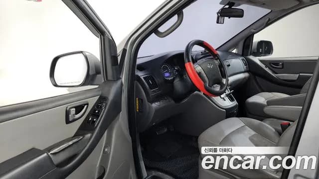 2020 Hyundai The New Grand Starex Urban 9-Seater Sold VIN KMHWH81KBLU134843 – front exterior 2020 Hyundai The New Grand Starex Urban 9-Seater Sold VIN KMHWH81KBLU134843 – front exterior