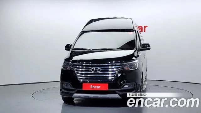 2019 Hyundai The New Grand Starex Limousine Sold VIN KMHWK81KBKU011313 – front exterior 2019 Hyundai The New Grand Starex Limousine Sold VIN KMHWK81KBKU011313 – front exterior