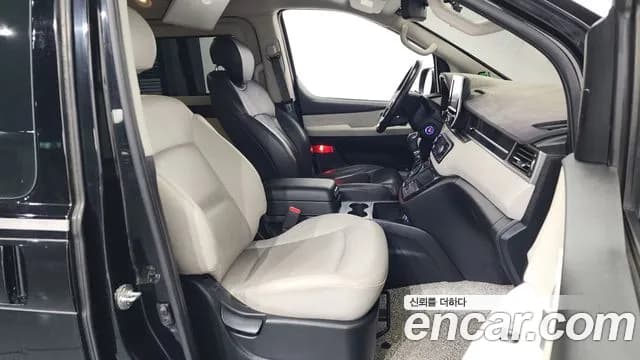 2019 Hyundai The New Grand Starex Limousine Sold VIN KMHWK81KBKU011313 – engine bay 2019 Hyundai The New Grand Starex Limousine Sold VIN KMHWK81KBKU011313 – engine bay