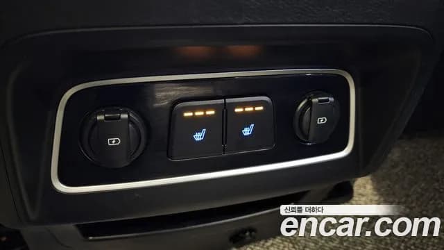 2019 Hyundai The New Grand Starex Limousine Sold VIN KMHWK81KBKU011313 – photo 17 2019 Hyundai The New Grand Starex Limousine Sold VIN KMHWK81KBKU011313 – photo 17