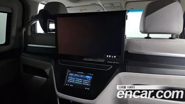 2019 Hyundai The New Grand Starex Limousine Sold VIN KMHWK81KBKU017063 – engine bay 2019 Hyundai The New Grand Starex Limousine Sold VIN KMHWK81KBKU017063 – engine bay
