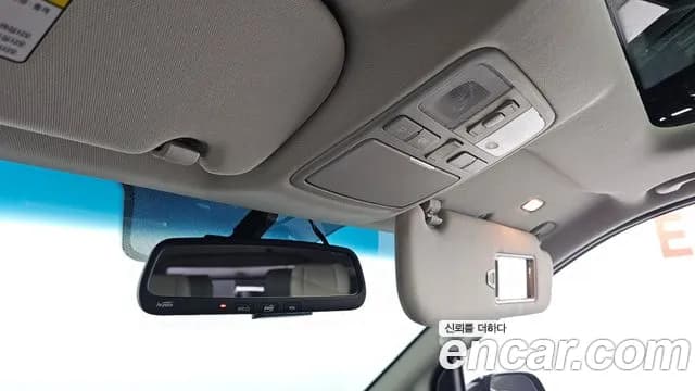 2019 Hyundai The New Grand Starex Limousine Sold VIN KMHWK81KBKU017063 – photo 14 2019 Hyundai The New Grand Starex Limousine Sold VIN KMHWK81KBKU017063 – photo 14