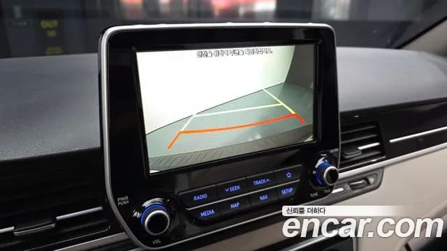 2019 Hyundai The New Grand Starex 4WD Limousine Sold VIN KMHWK81KDKU054267 – interior seats 2019 Hyundai The New Grand Starex 4WD Limousine Sold VIN KMHWK81KDKU054267 – interior seats