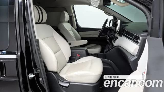 2019 Hyundai The New Grand Starex 4WD Limousine Sold VIN KMHWK81KDKU088150 – dashboard 2019 Hyundai The New Grand Starex 4WD Limousine Sold VIN KMHWK81KDKU088150 – dashboard
