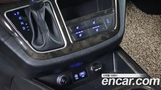 2019 Hyundai The New Grand Starex 4WD Urban 9-Seater Sold VIN KMHWK81KDKU090752 – rear exterior 2019 Hyundai The New Grand Starex 4WD Urban 9-Seater Sold VIN KMHWK81KDKU090752 – rear exterior