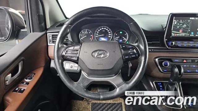 2019 Hyundai The New Grand Starex 4WD Urban 9-Seater Sold VIN KMHWK81KDKU090752 – engine bay 2019 Hyundai The New Grand Starex 4WD Urban 9-Seater Sold VIN KMHWK81KDKU090752 – engine bay