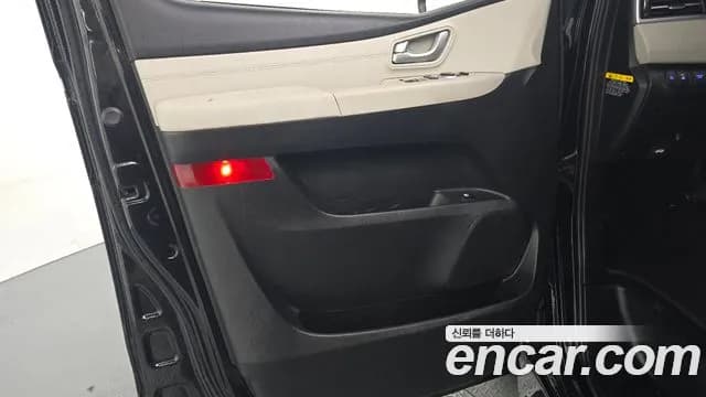 2021 Hyundai The New Grand Starex 4WD Limousine Sold VIN KMHWK81KDMU164430 – undercarriage 2021 Hyundai The New Grand Starex 4WD Limousine Sold VIN KMHWK81KDMU164430 – undercarriage