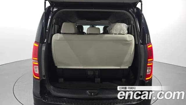 2021 Hyundai The New Grand Starex 4WD Limousine Sold VIN KMHWK81KDMU164430 – photo 12 2021 Hyundai The New Grand Starex 4WD Limousine Sold VIN KMHWK81KDMU164430 – photo 12